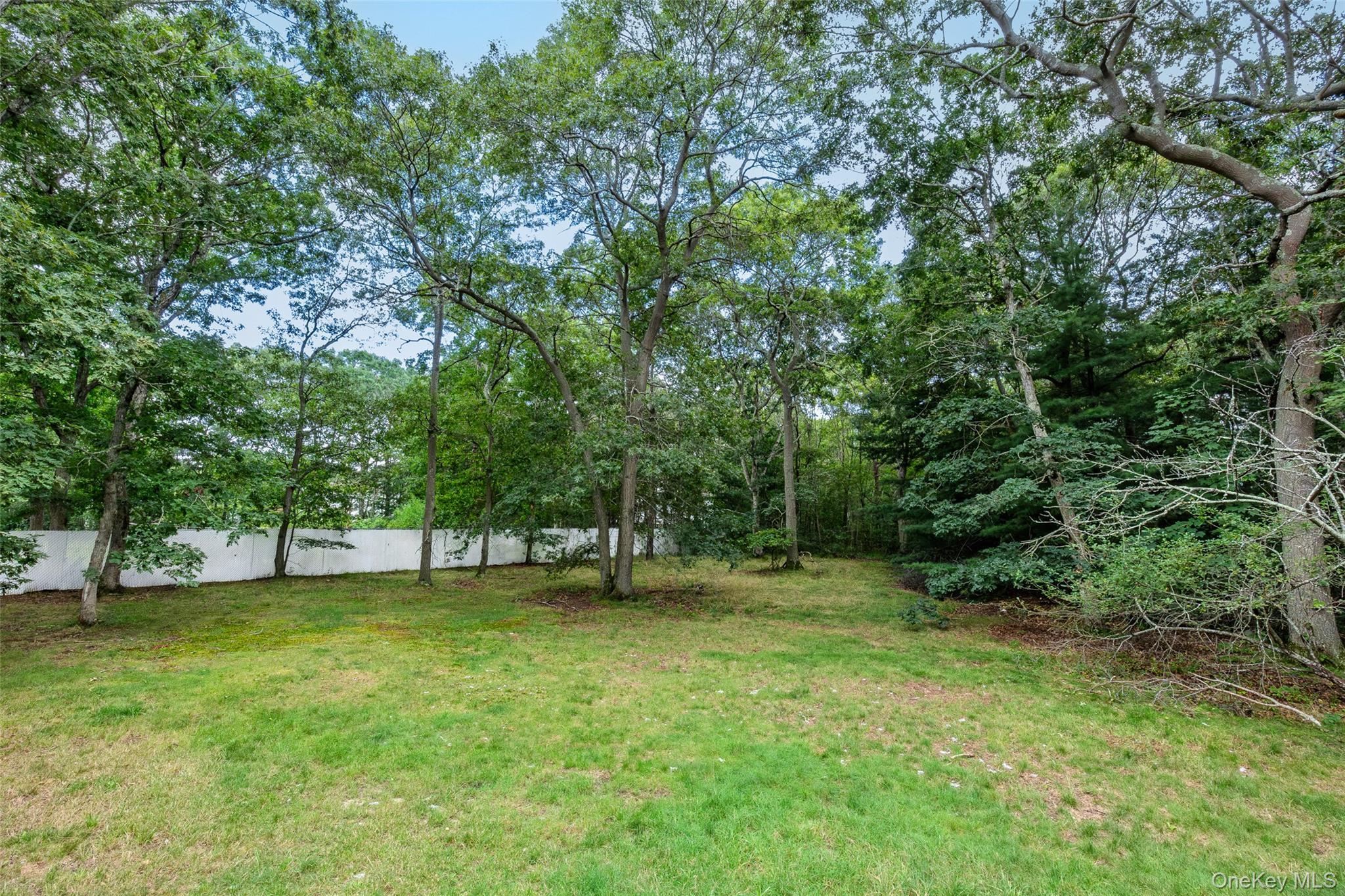 Single Family Jacobsen Court  Suffolk County, NY 11763, MLS-1041838-8