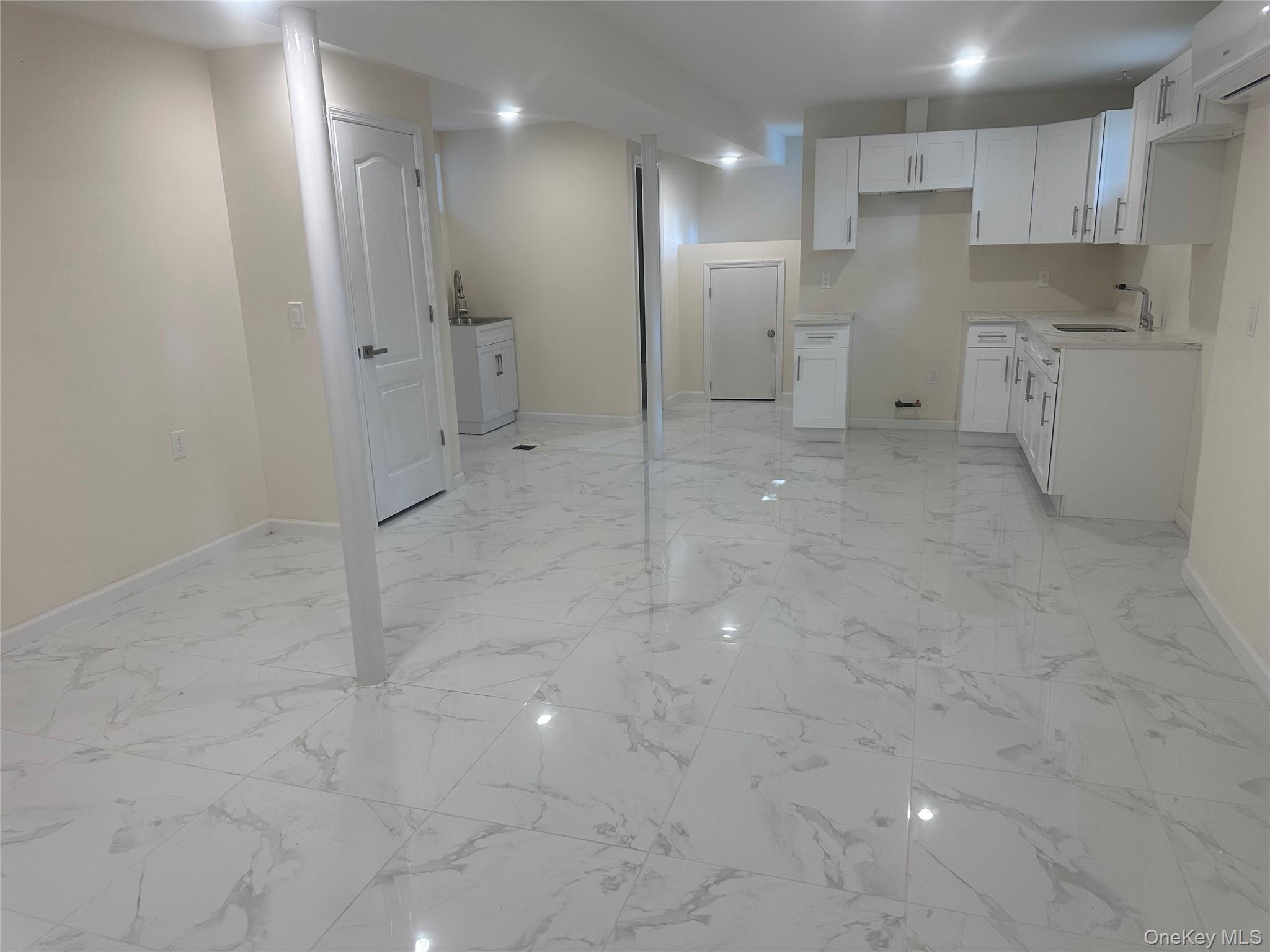 Single Family Mayda Rd.  Queens, NY 11422, MLS-1041846-10