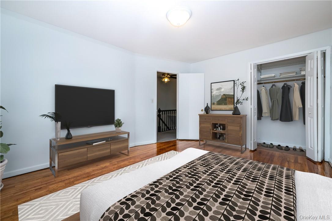 Single Family Hollers Avenue Bronx, NY 10475, MLS-1041859-13