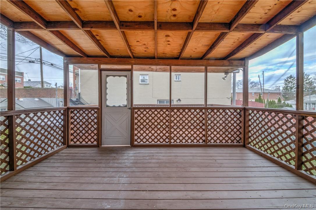 Single Family Hollers Avenue Bronx, NY 10475, MLS-1041859-27