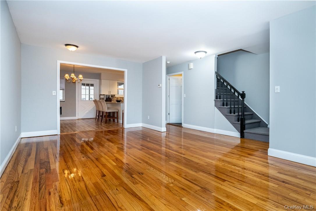 Single Family Hollers Avenue Bronx, NY 10475, MLS-1041859-5