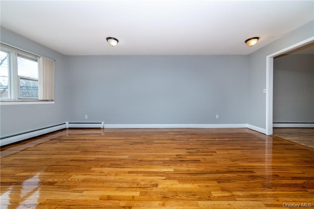 Single Family Hollers Avenue Bronx, NY 10475, MLS-1041859-7