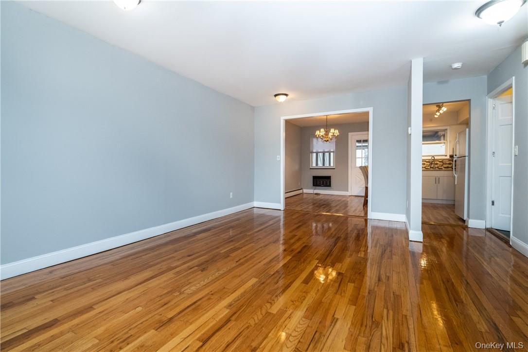 Single Family Hollers Avenue Bronx, NY 10475, MLS-1041859-9
