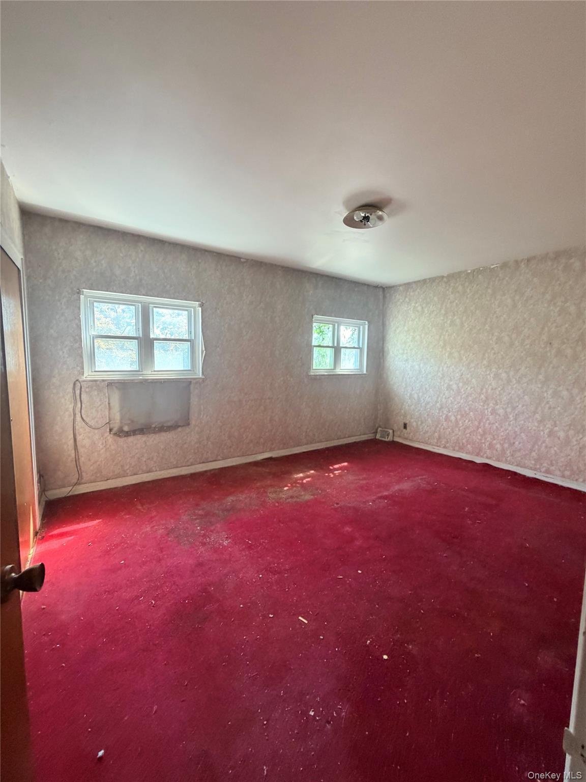 Single Family E Tremont Avenue Bronx, NY 10465, MLS-1041888-11