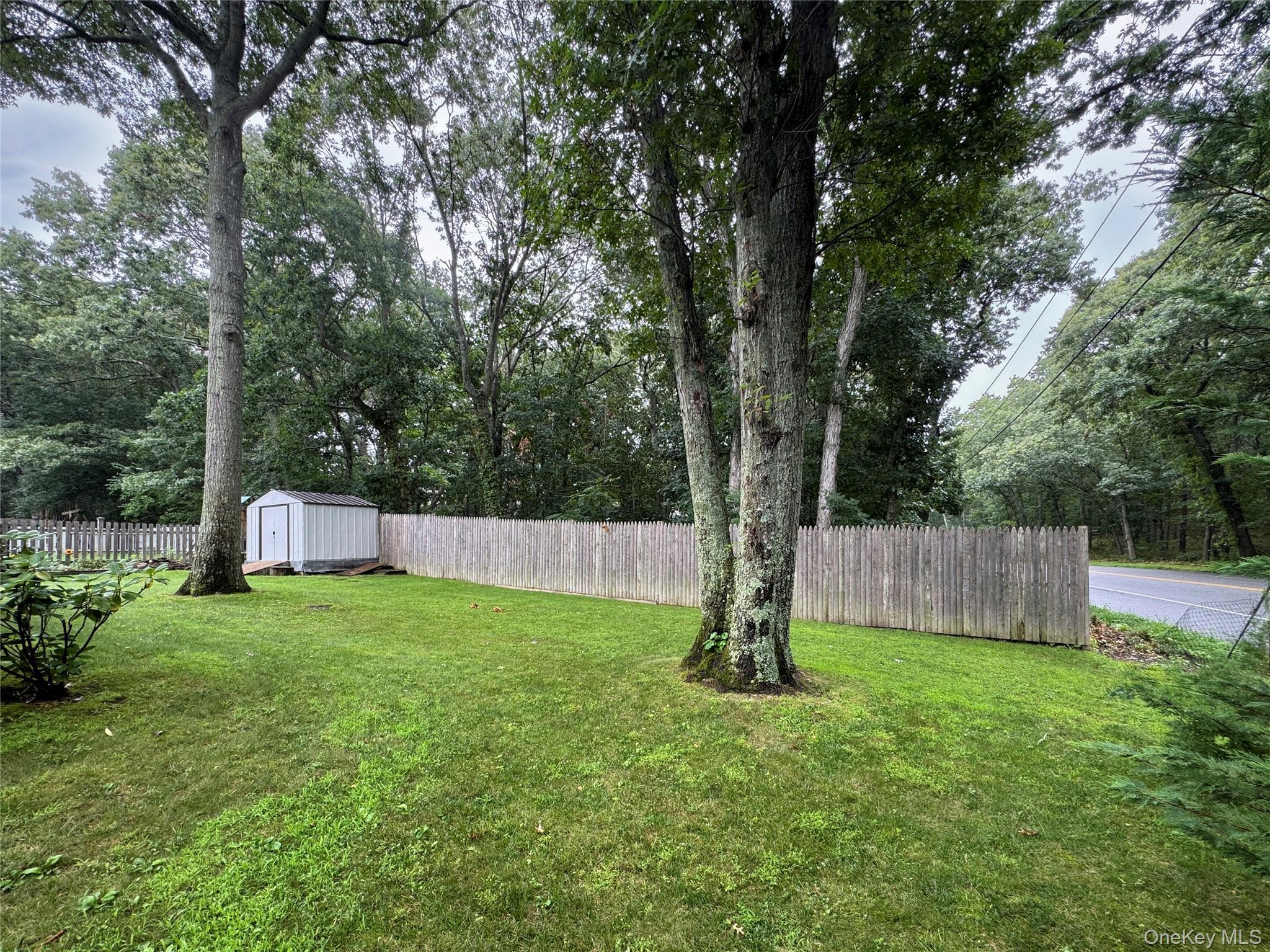 Single Family Osborn  Suffolk County, NY 11901, MLS-1041892-3