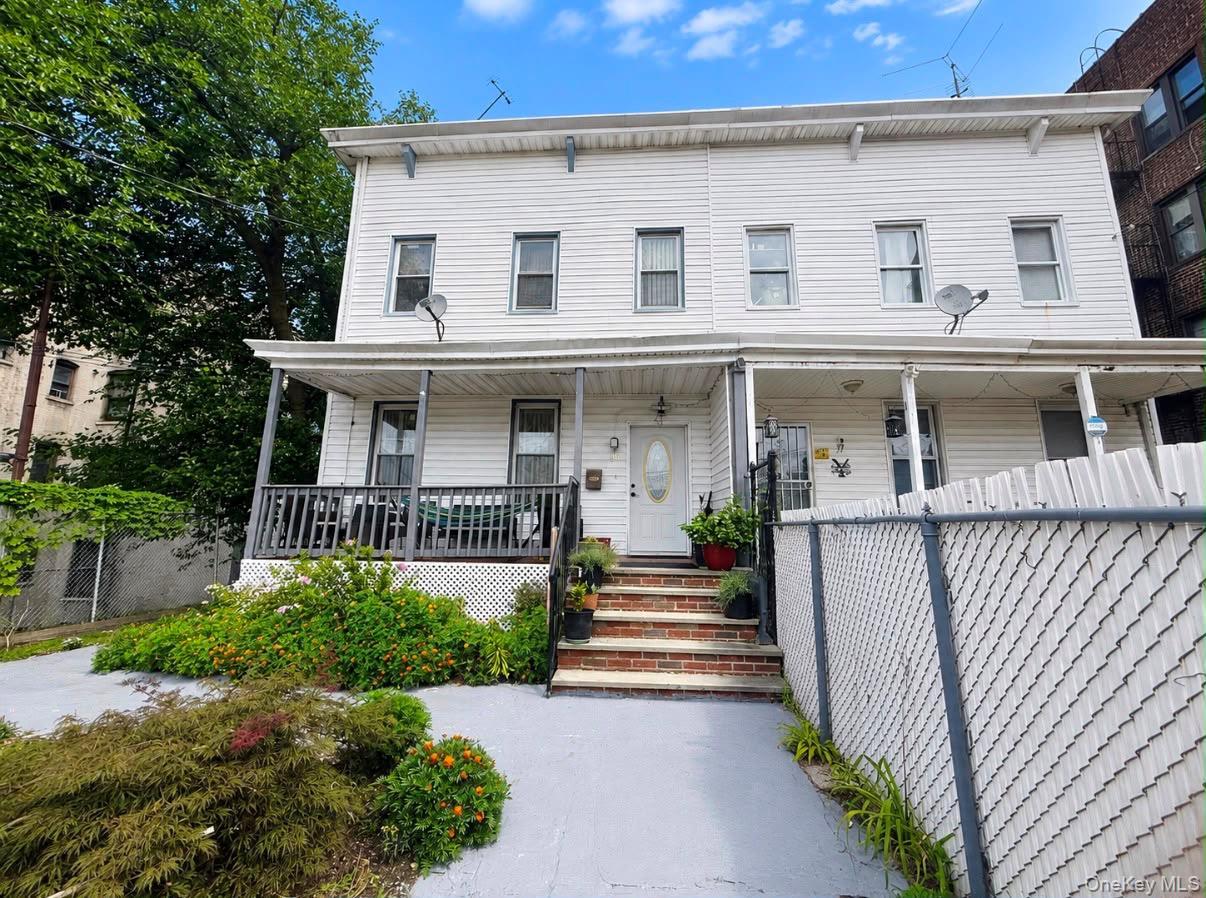 Single Family Cortlandt Street Westchester County, NY 10550, MLS-1041908-2