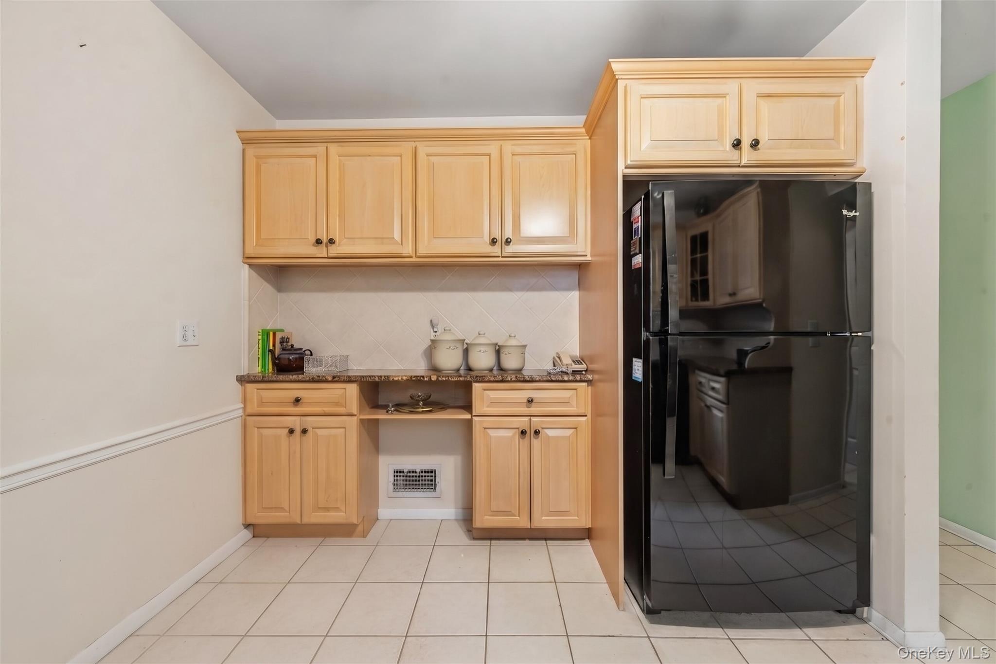 Single Family Edgewood Drive Rockland County, NY 10962, MLS-1041913-14