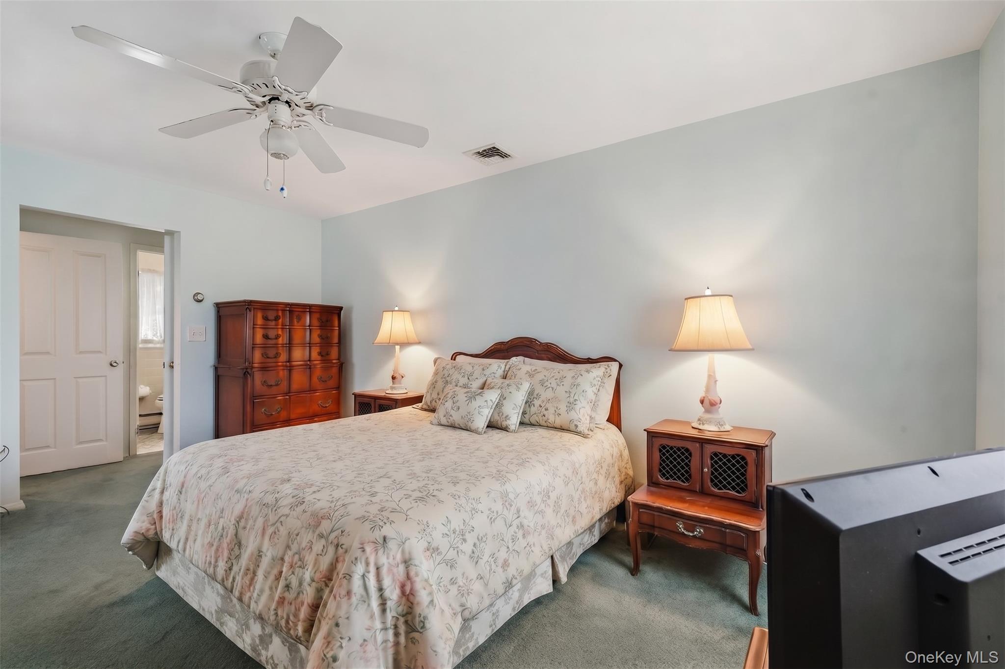 Single Family Edgewood Drive Rockland County, NY 10962, MLS-1041913-18