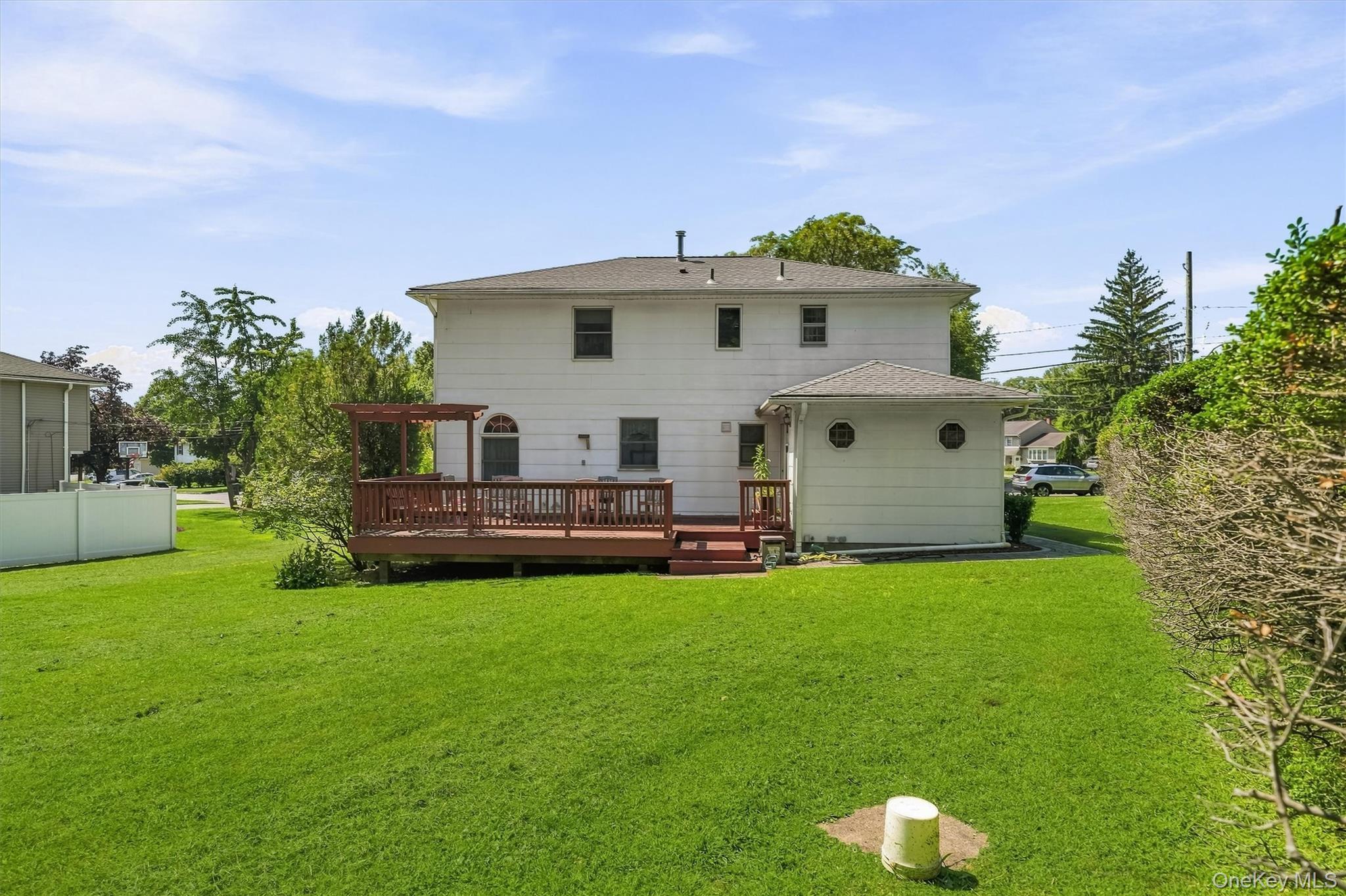 Single Family Edgewood Drive Rockland County, NY 10962, MLS-1041913-24
