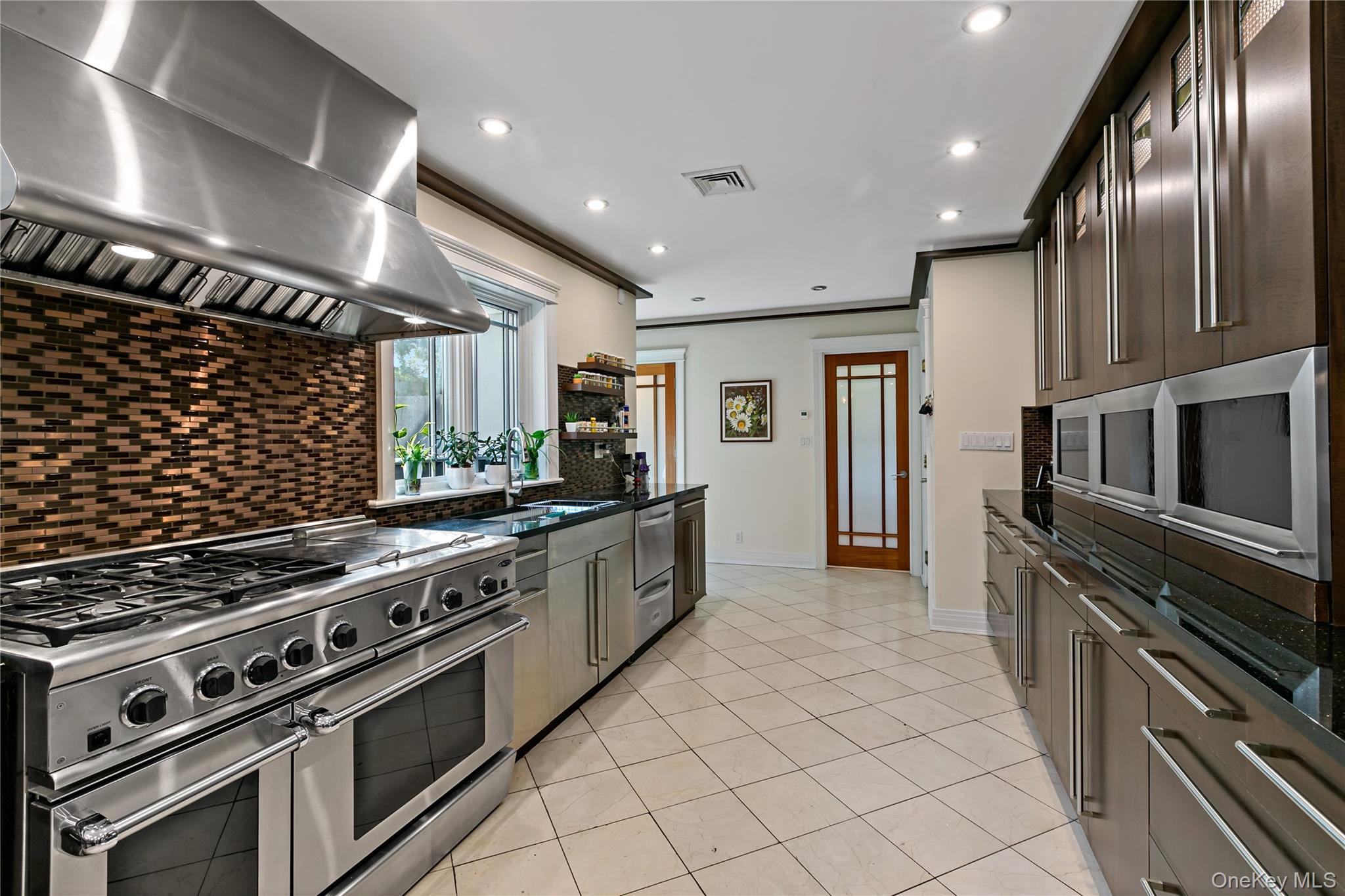 Single Family Echo Bay Drive Westchester County, NY 10805, MLS-1041927-21