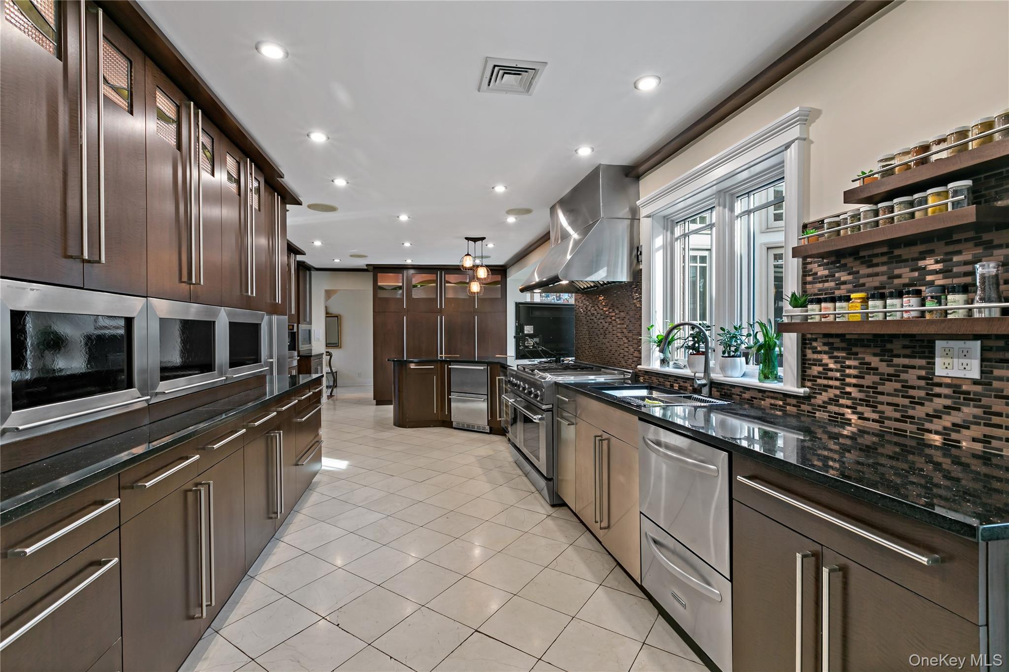 Single Family Echo Bay Drive Westchester County, NY 10805, MLS-1041927-22