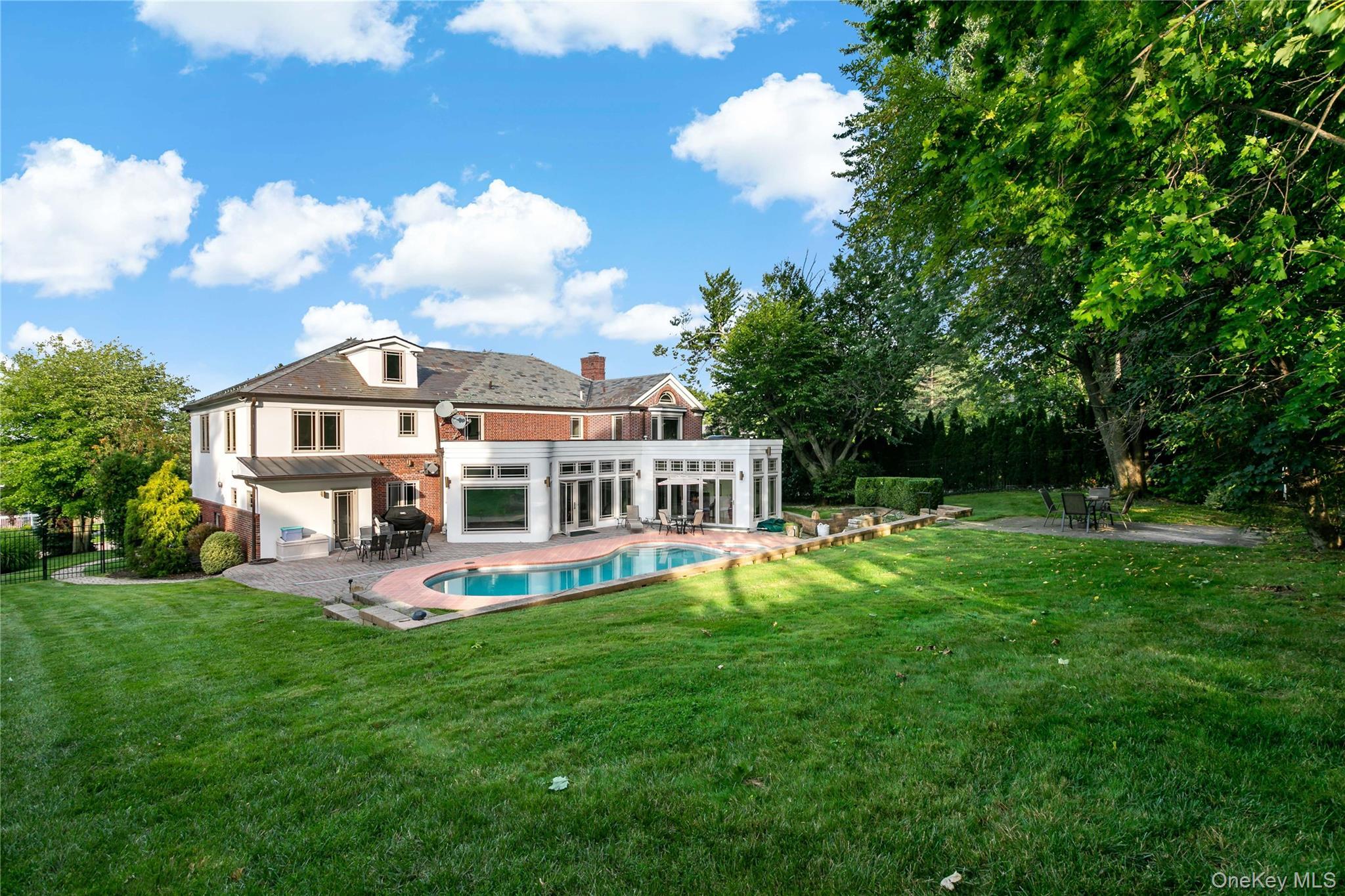 Single Family Echo Bay Drive Westchester County, NY 10805, MLS-1041927-43