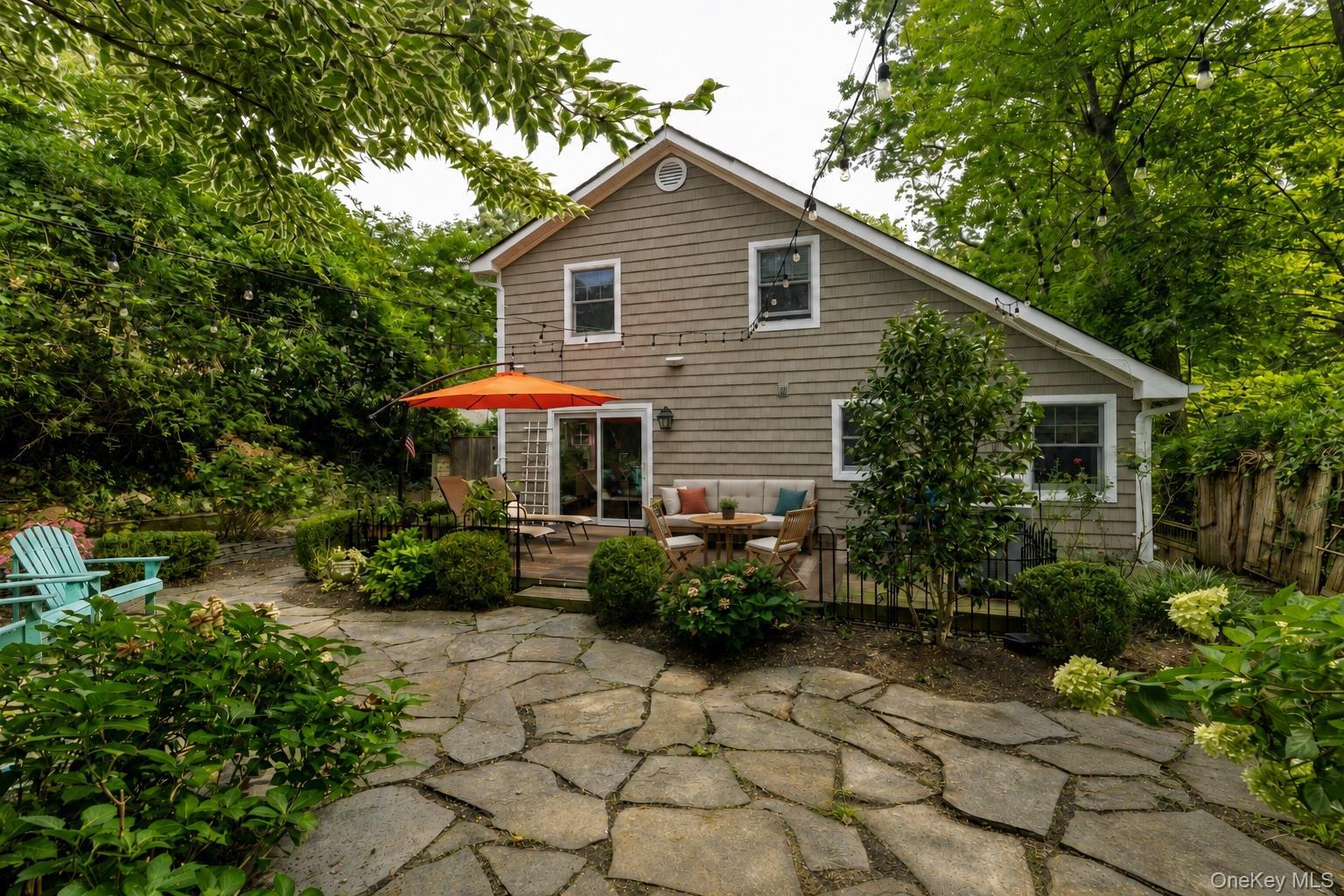 Single Family Walnut Avenue Suffolk County, NY 11733, MLS-1041938-20