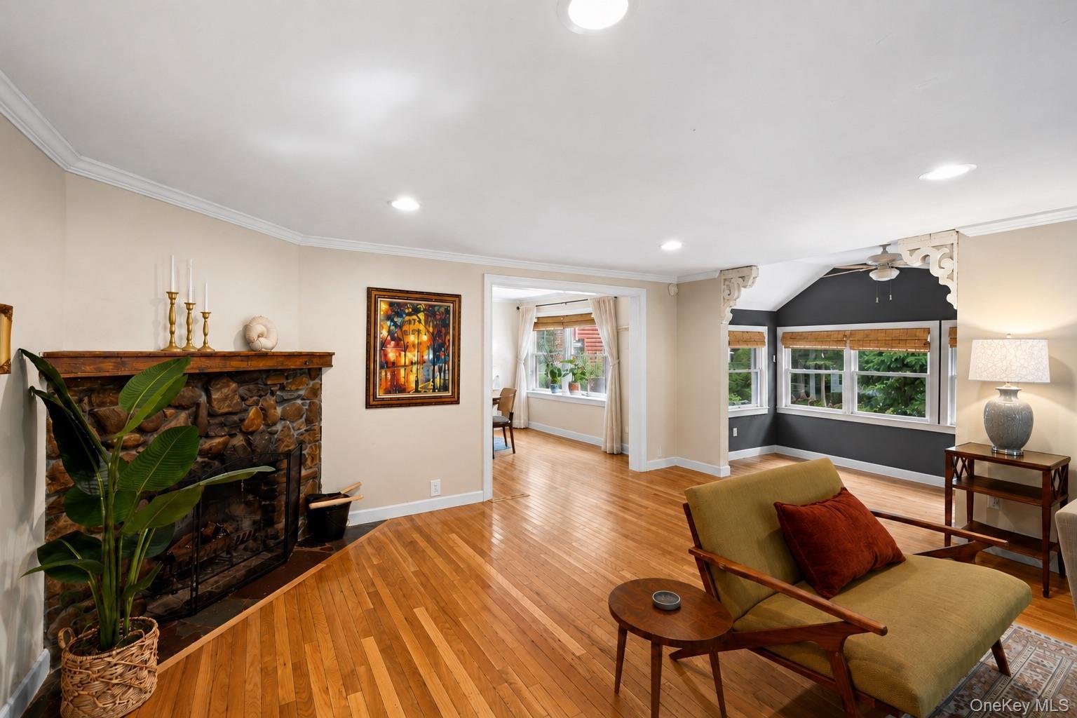 Single Family Walnut Avenue Suffolk County, NY 11733, MLS-1041938-4