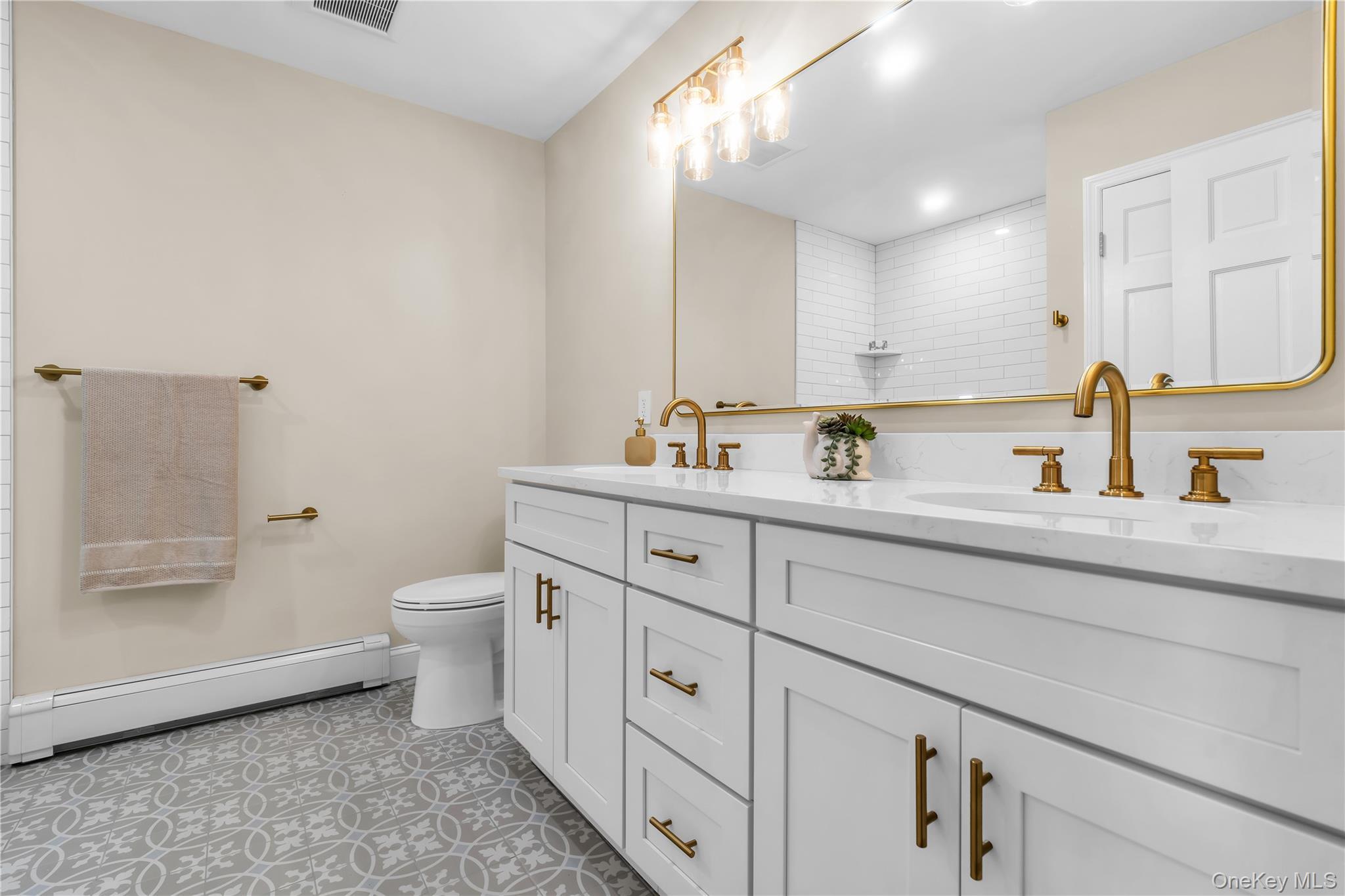 Single Family Deerhill Drive Out Of Area, NY 07423, MLS-1041940-38