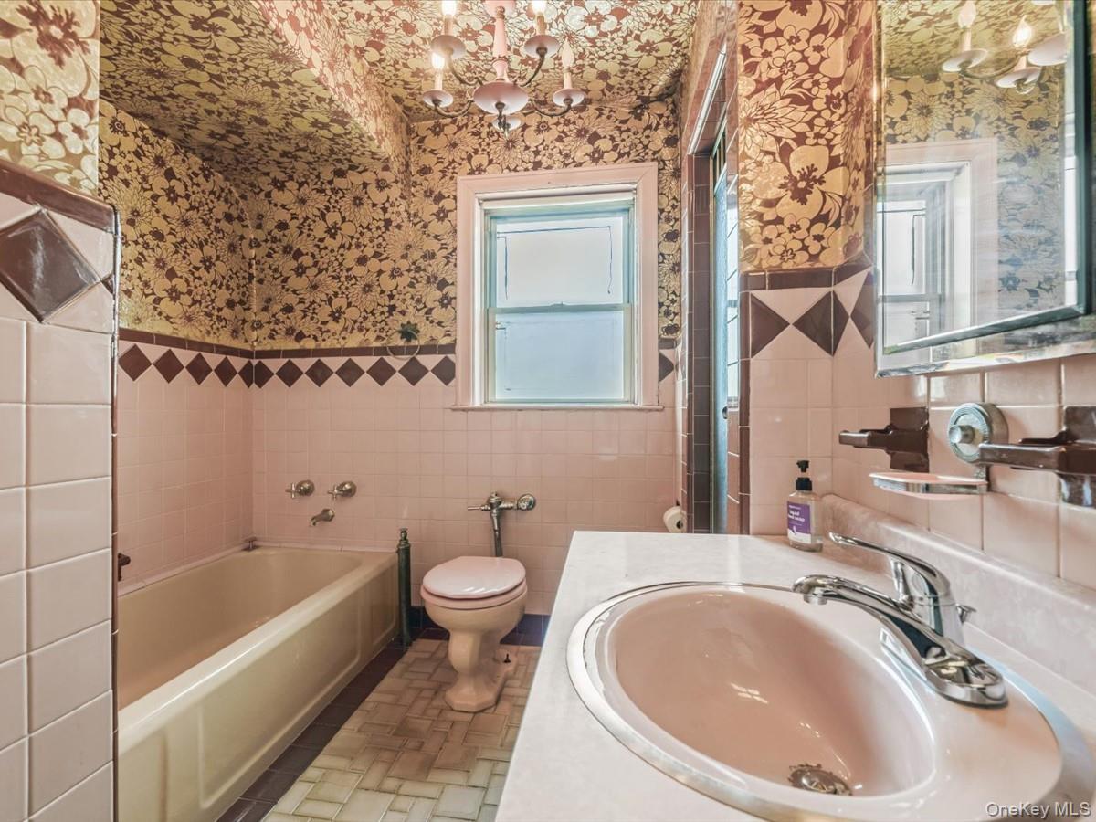 Single Family Fitchett Street Queens, NY 11374, MLS-1041947-19
