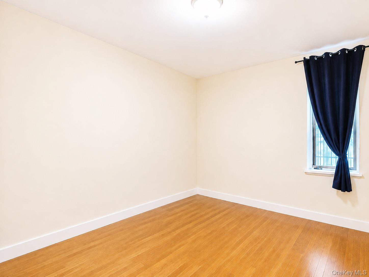 Apartment Broadway Manhattan, NY 10033, MLS-1041955-10
