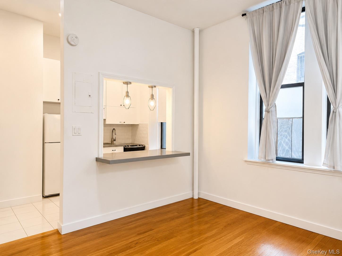 Apartment Broadway Manhattan, NY 10033, MLS-1041955-5