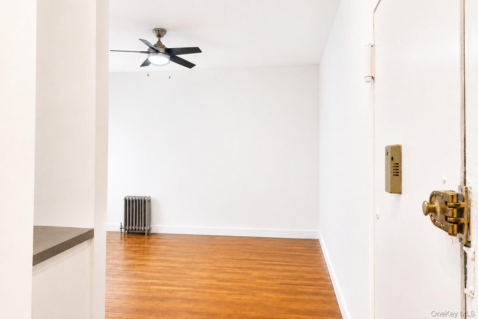 Apartment Broadway Manhattan, NY 10033, MLS-1041955-6