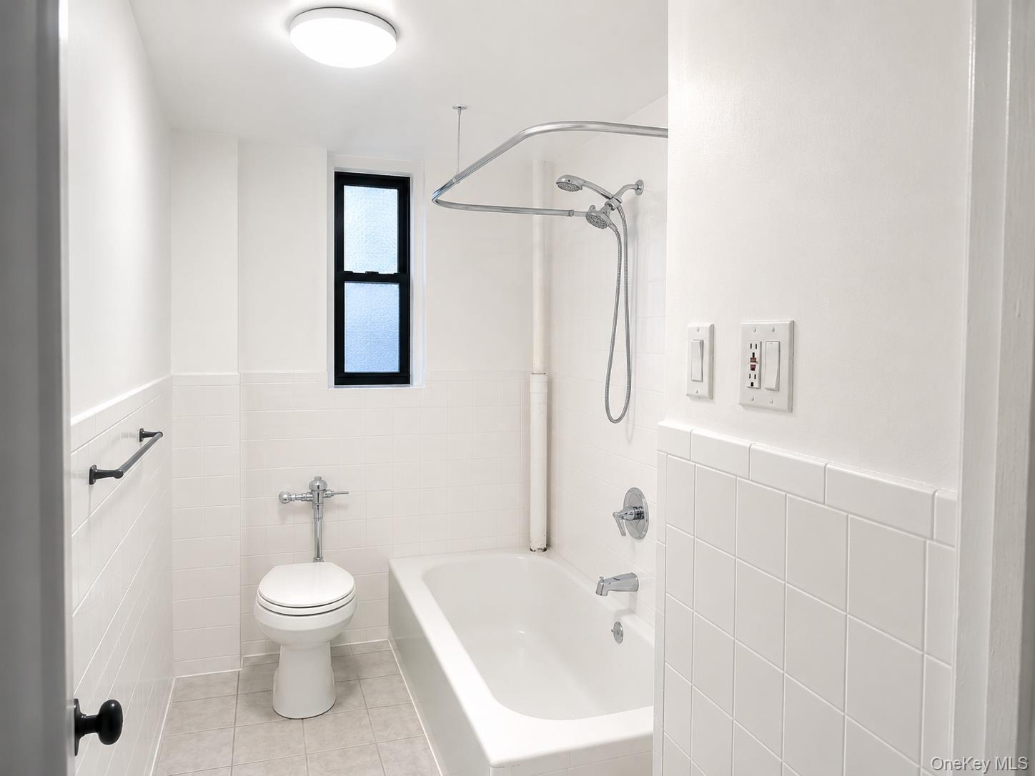 Apartment Broadway Manhattan, NY 10033, MLS-1041955-8