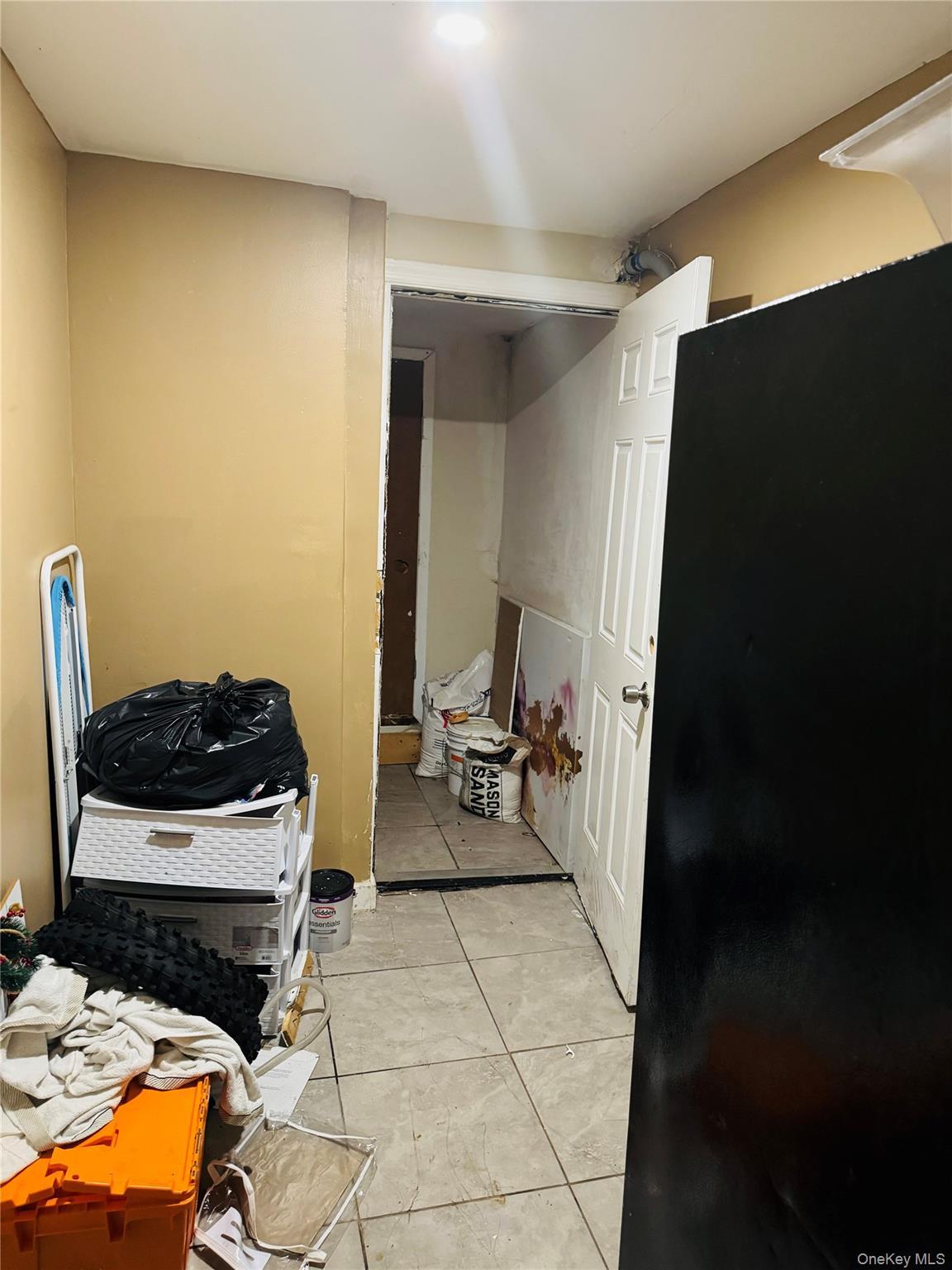 Single Family E 194th Street Bronx, NY 10458, MLS-1041972-27