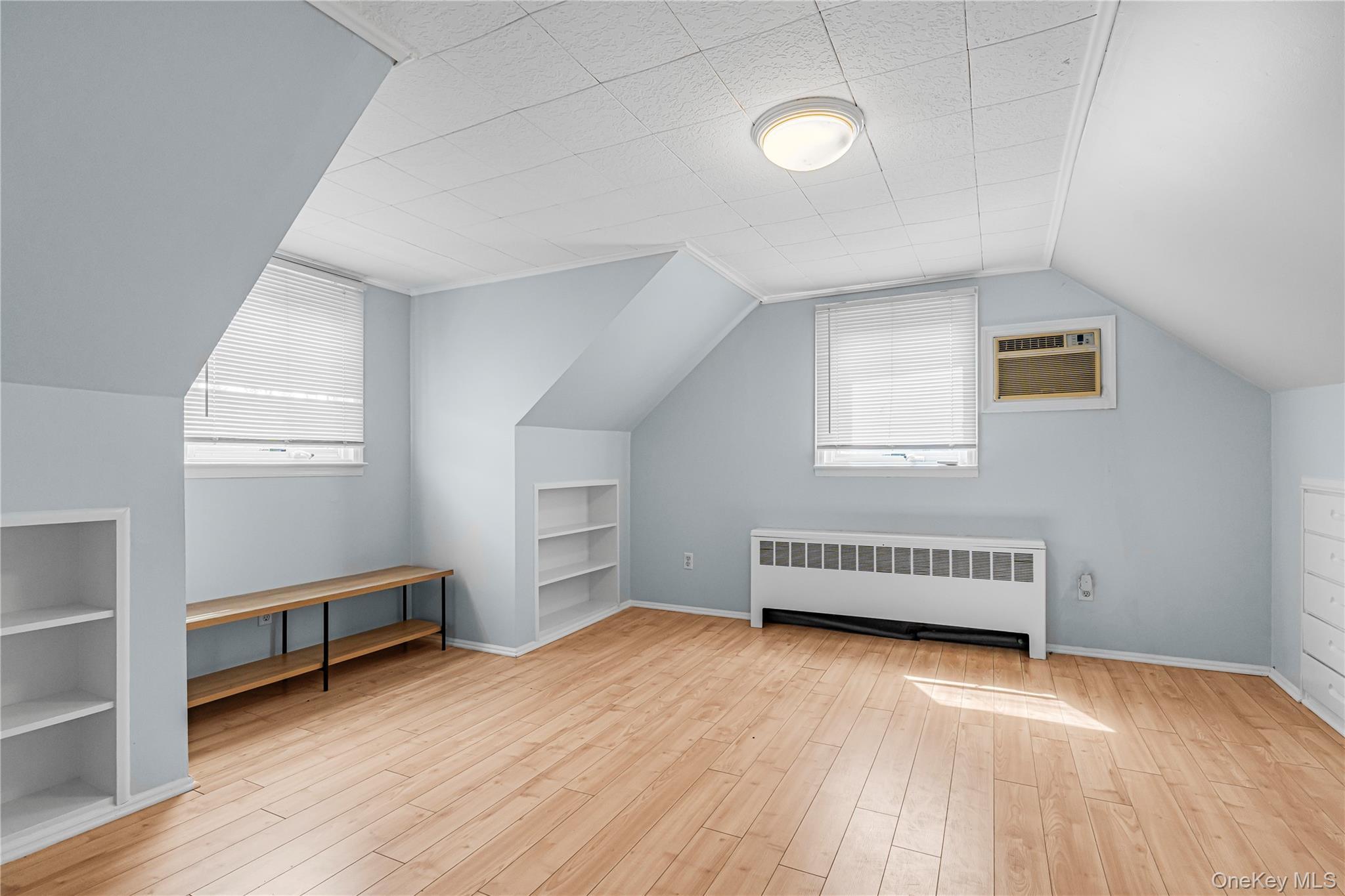 Single Family N Wisconsin Avenue Nassau County, NY 11758, MLS-1041975-11