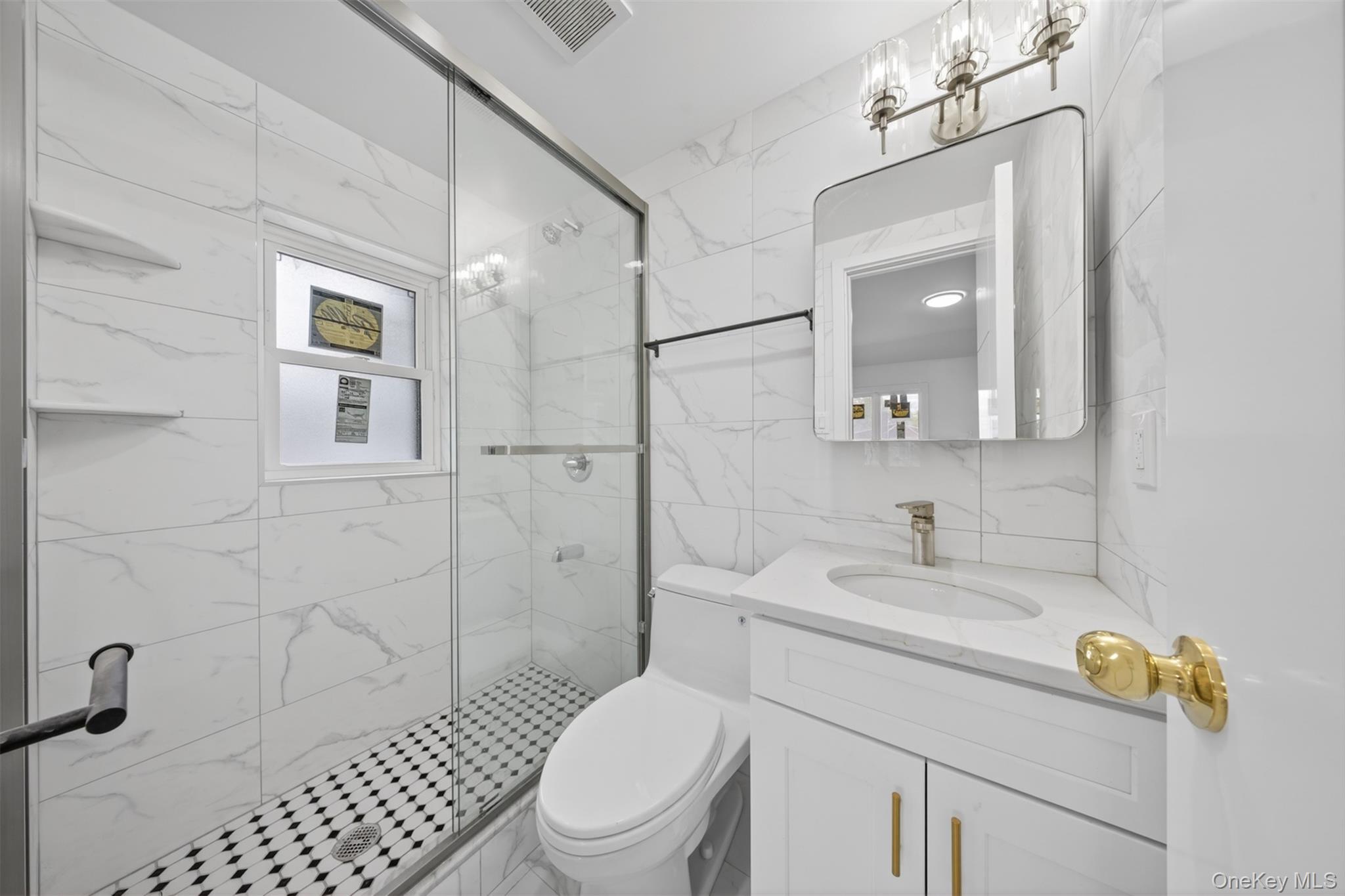 Single Family 168th Street  Queens, NY 11366, MLS-1041993-23