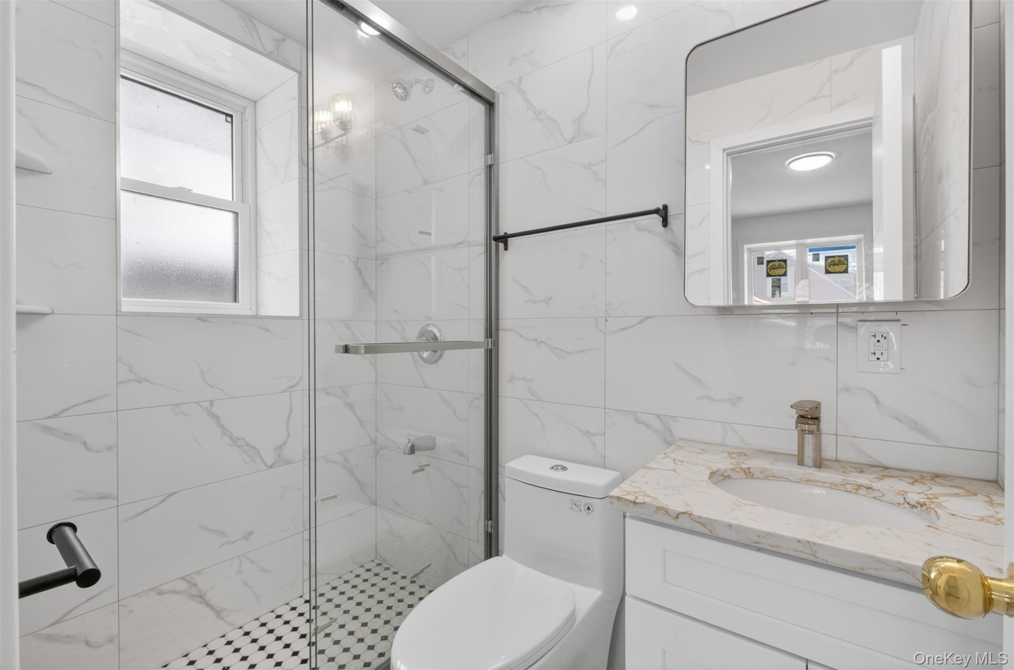 Single Family 168th Street  Queens, NY 11366, MLS-1041993-33