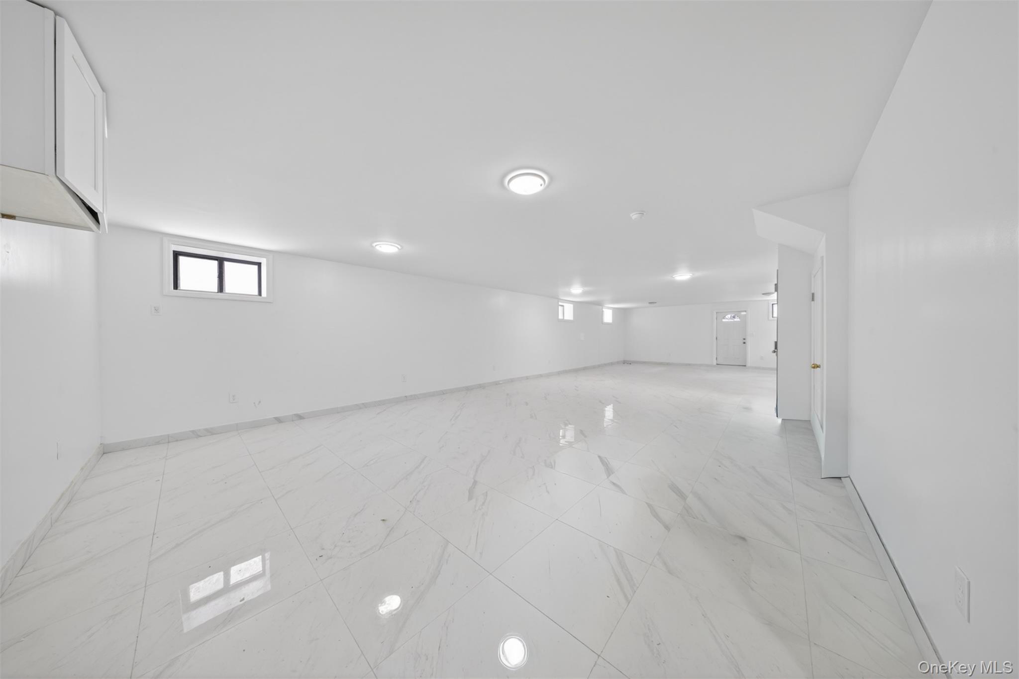 Single Family 168th Street  Queens, NY 11366, MLS-1041993-36
