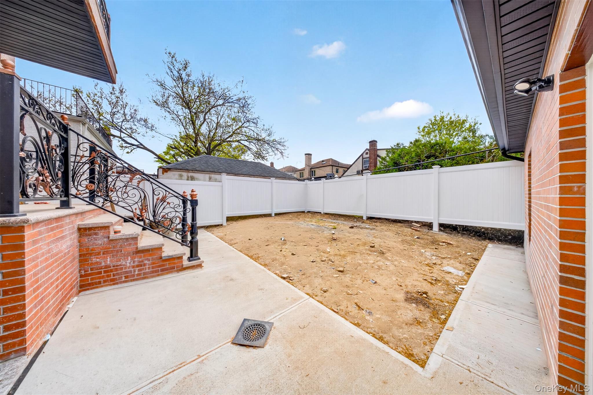 Single Family 168th Street  Queens, NY 11366, MLS-1041993-41
