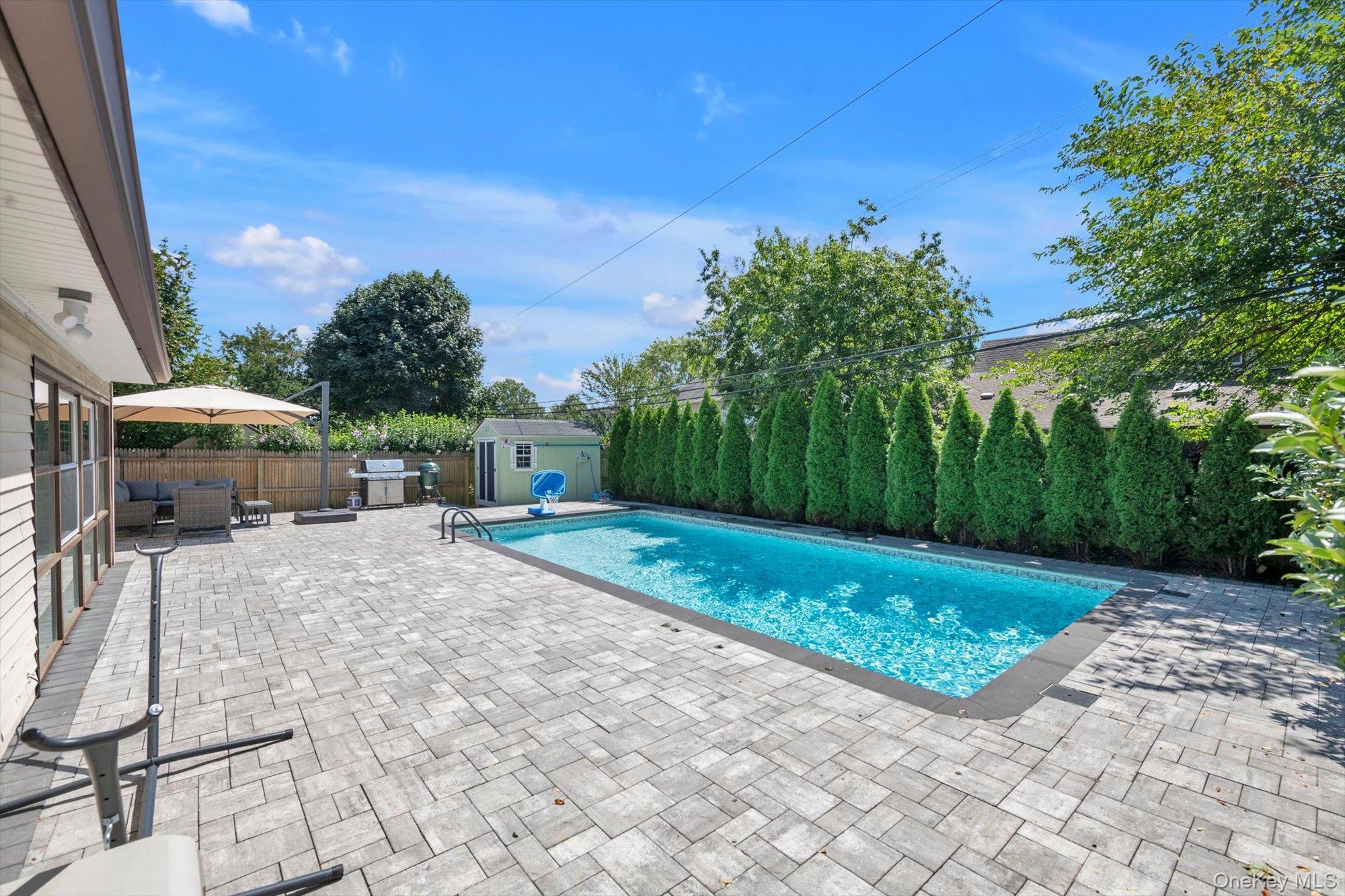 Single Family Sprucewood Drive  Nassau County, NY 11756, MLS-1042000-12