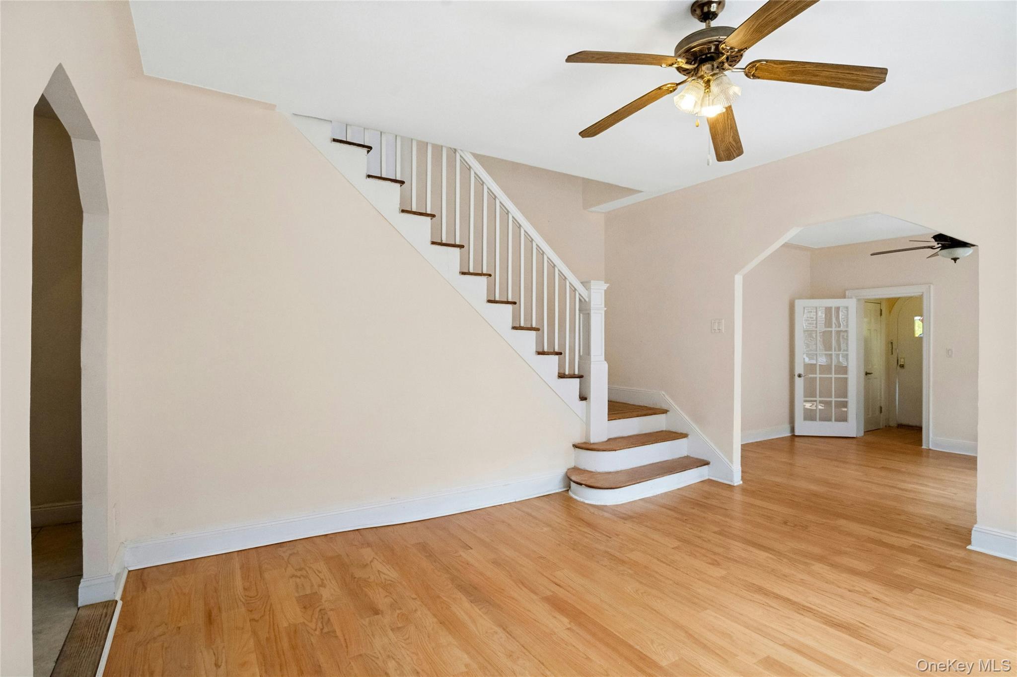Single Family Duryea Avenue  Bronx, NY 10466, MLS-1042005-11