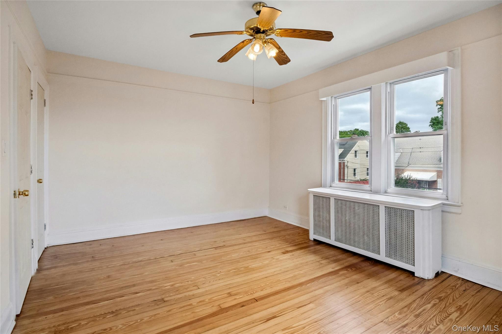 Single Family Duryea Avenue  Bronx, NY 10466, MLS-1042005-19