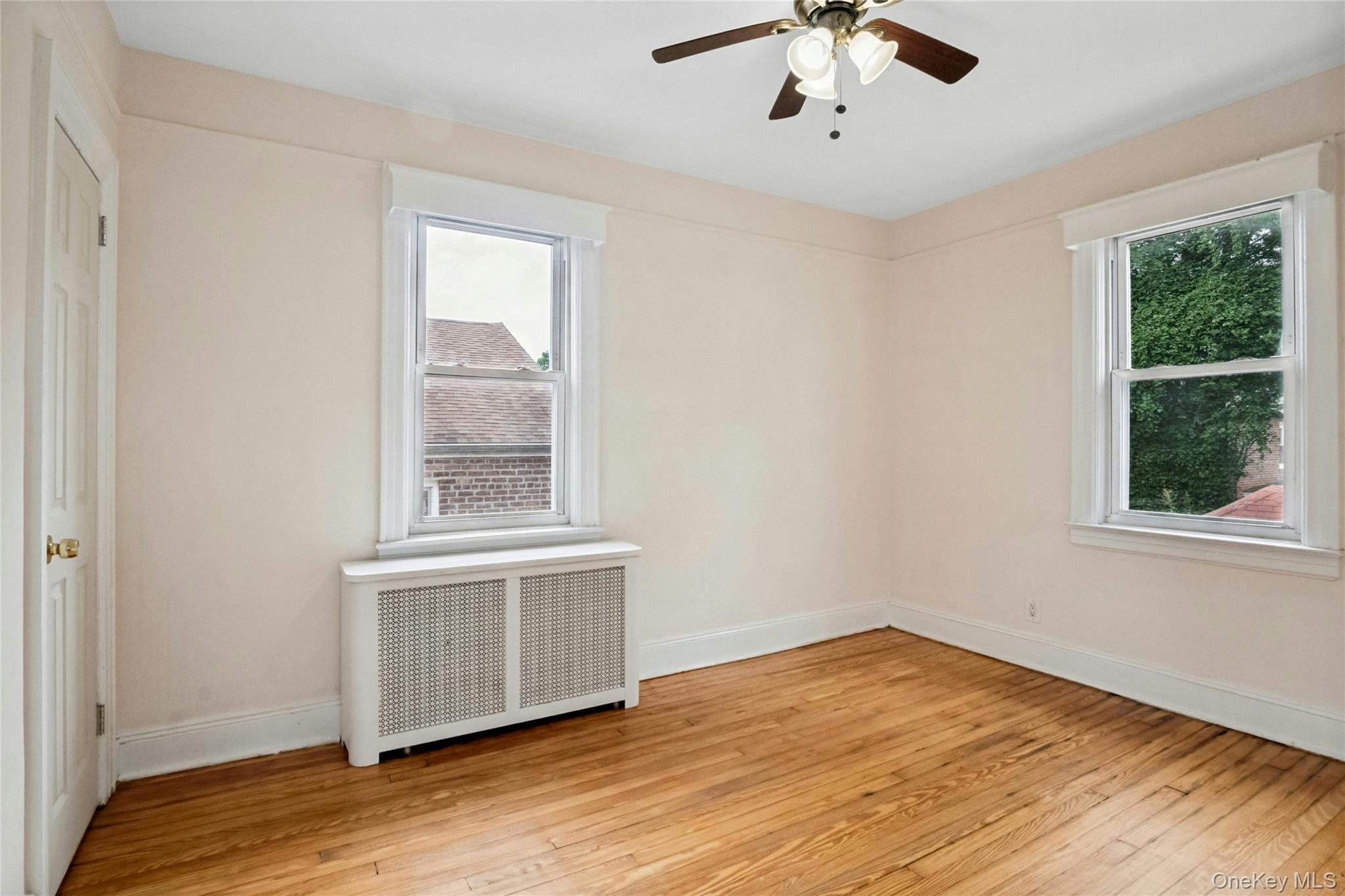 Single Family Duryea Avenue  Bronx, NY 10466, MLS-1042005-27