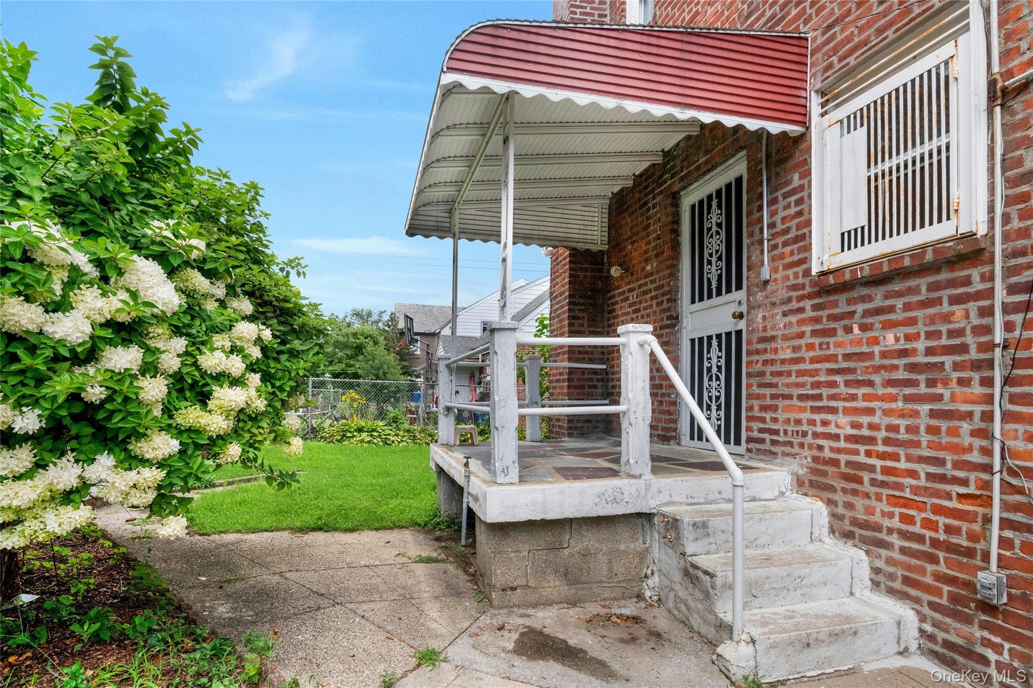 Single Family Duryea Avenue  Bronx, NY 10466, MLS-1042005-5