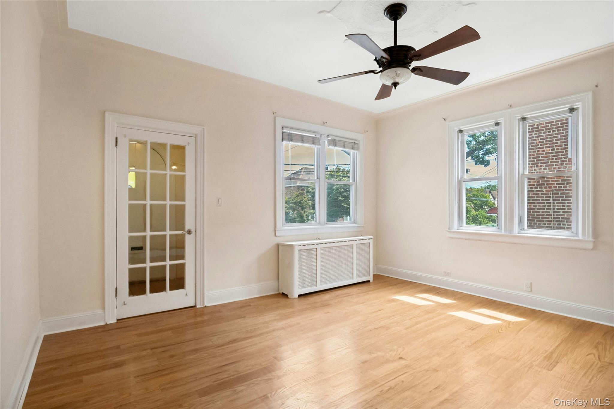 Single Family Duryea Avenue  Bronx, NY 10466, MLS-1042005-7