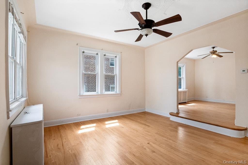 Single Family Duryea Avenue  Bronx, NY 10466, MLS-1042005-9