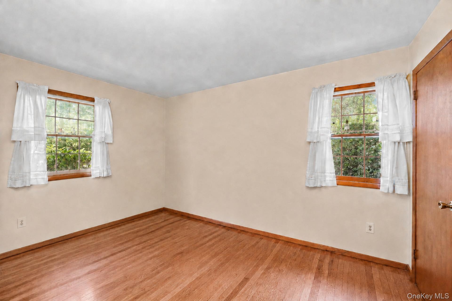 Single Family Great Peconic Bay Boulevard Suffolk County, NY 11948, MLS-1042007-29