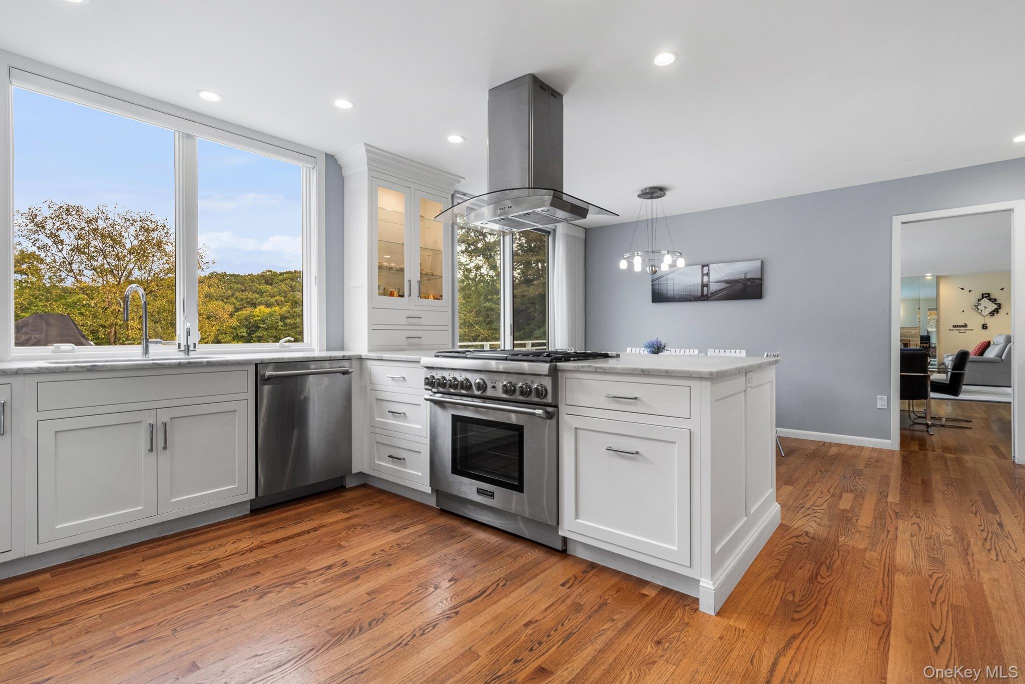 Single Family Kings Grant Way Westchester County, NY 10510, MLS-1042009-10