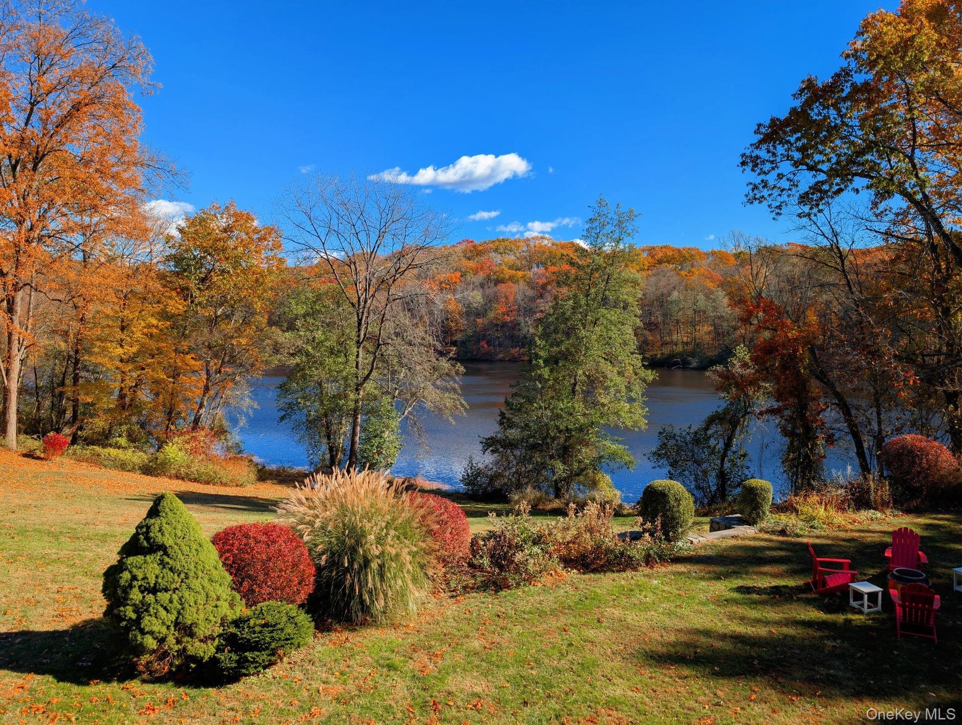 Single Family Kings Grant Way Westchester County, NY 10510, MLS-1042009-48