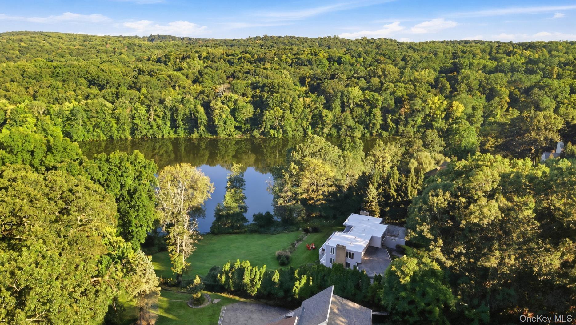Single Family Kings Grant Way  Westchester County, NY 10510, MLS-1042009-50