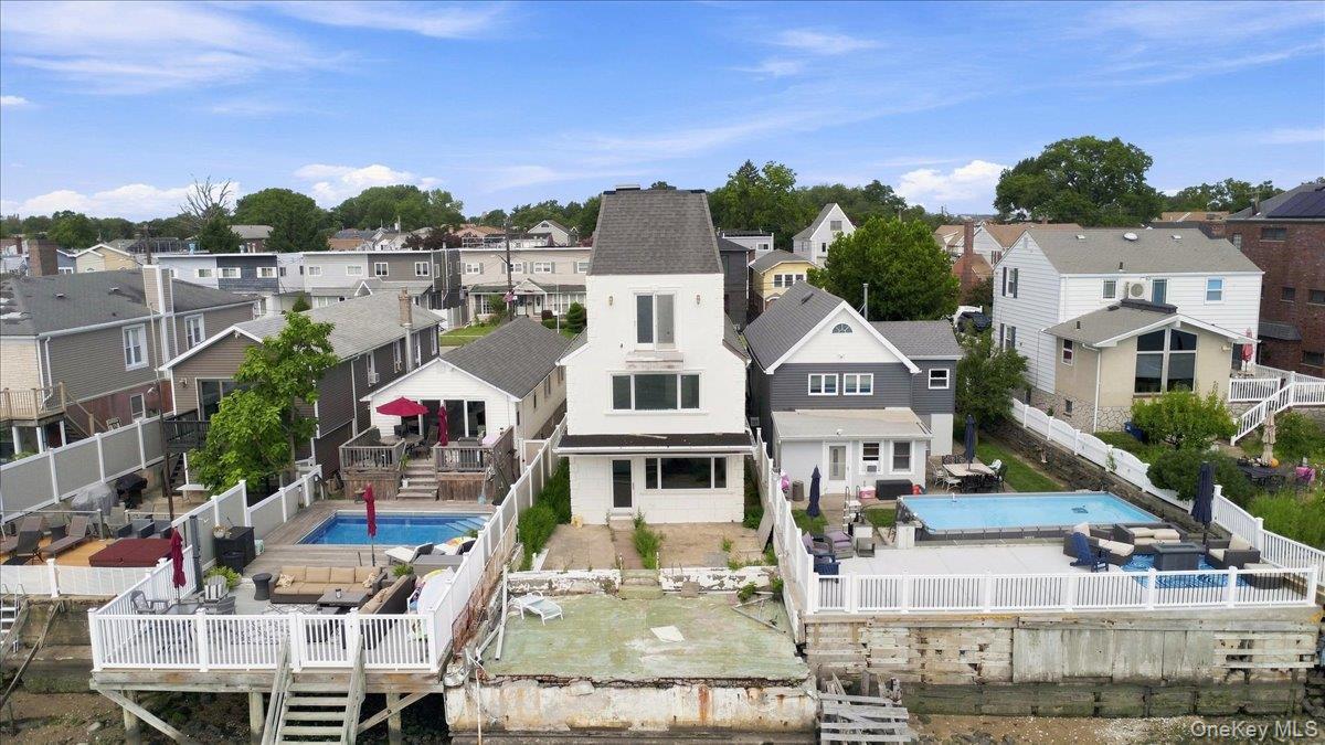 Single Family Tierney Place Bronx, NY 10465, MLS-1042012-24