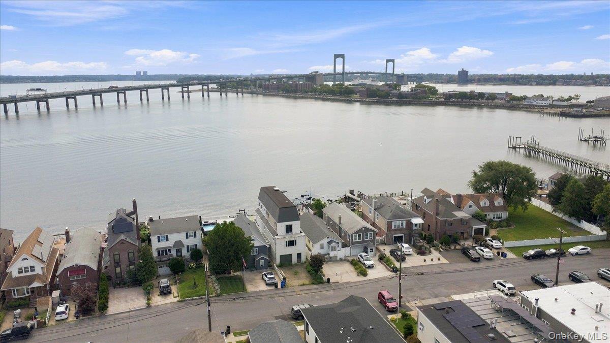 Single Family Tierney Place Bronx, NY 10465, MLS-1042012-26