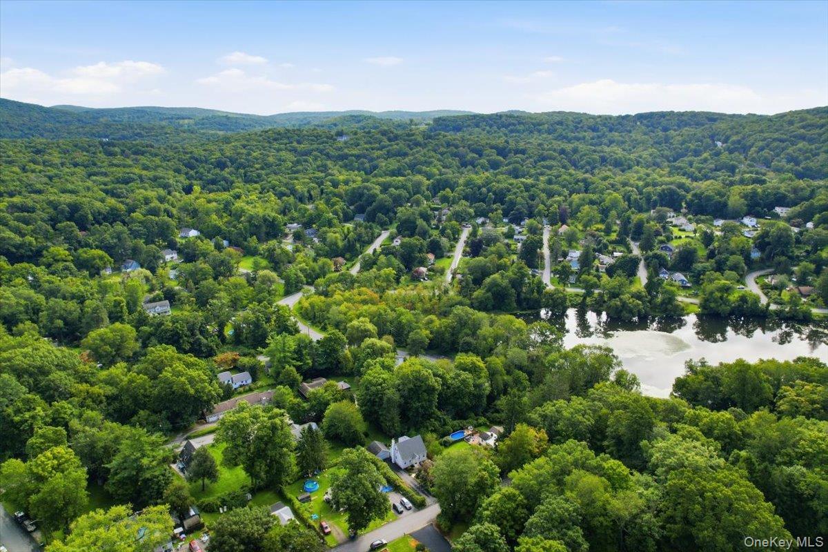Single Family Lawrence Drive  Putnam County, NY 10509, MLS-1042018-34