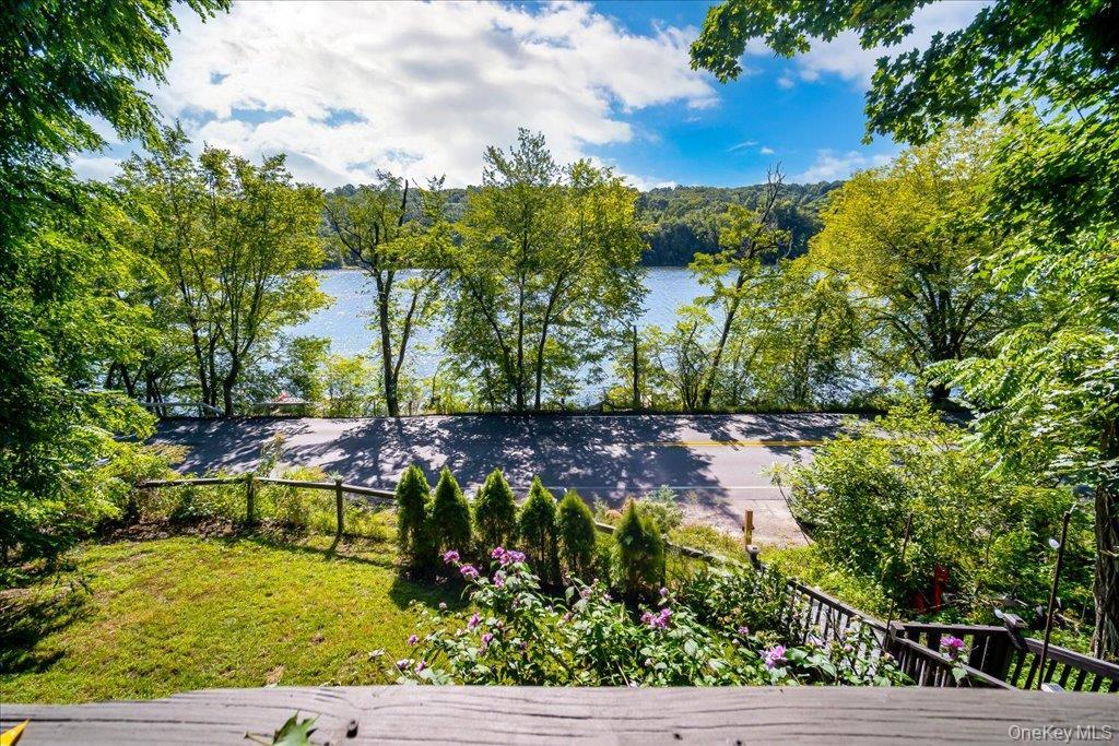 Single Family Lakes Road Orange County, NY 10950, MLS-1042028-33