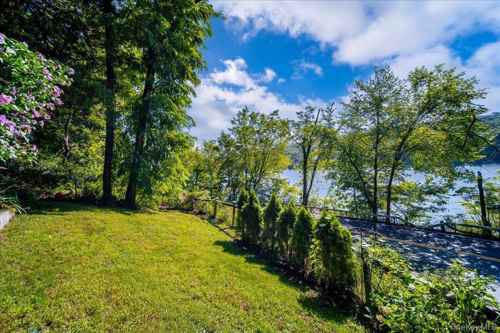 Single Family Lakes Road Orange County, NY 10950, MLS-1042028-36