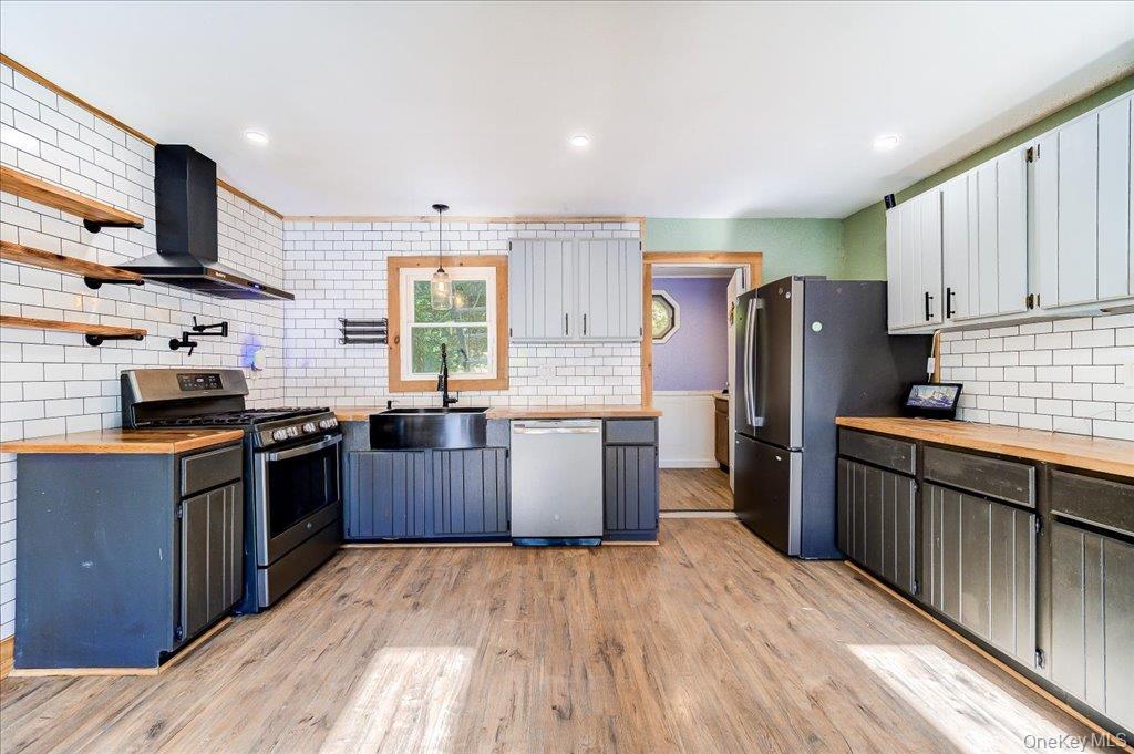 Single Family Lakes Road Orange County, NY 10950, MLS-1042028-8