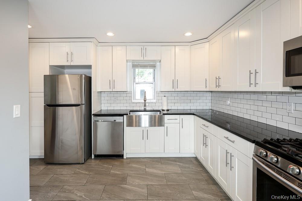 Single Family Sally Road  Nassau County, NY 11501, MLS-1042036-14
