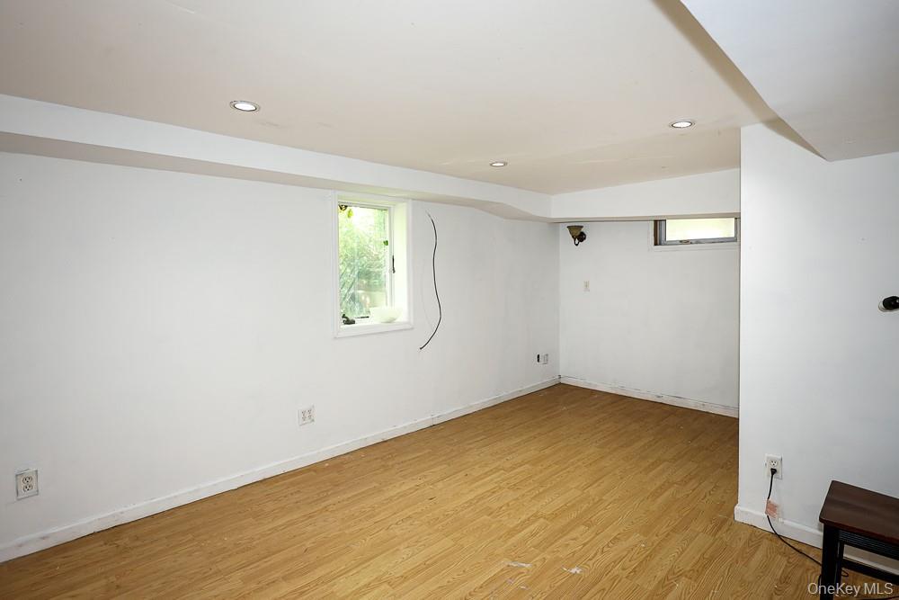 Single Family Sally Road  Nassau County, NY 11501, MLS-1042036-22