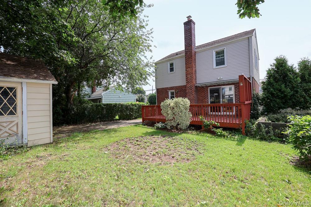 Single Family Sally Road  Nassau County, NY 11501, MLS-1042036-28
